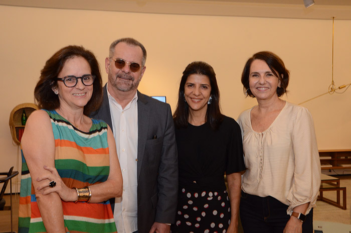 Patricia_Quentel-_Eduardo_Machado-_Cristina_Bezamat_e_Laura_Bezamat_27379.jpg